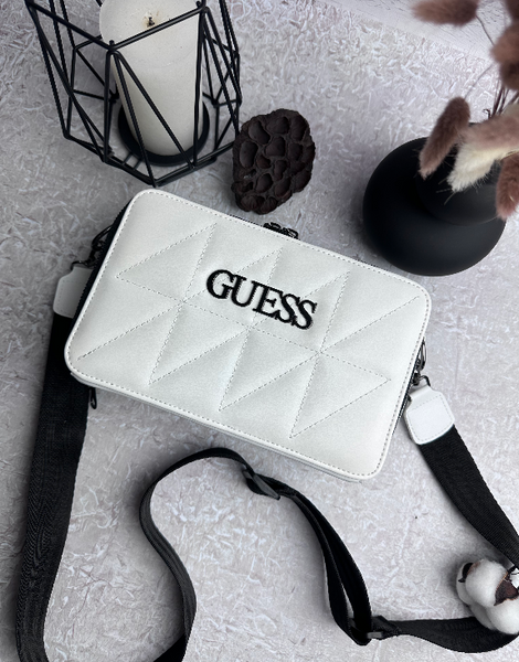 Сумка белая GUESS square white  RBD_888 фото