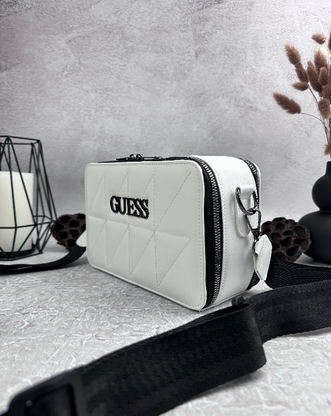 Сумка белая GUESS square white  RBD_888 фото